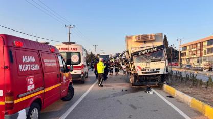 E-87 karayolunda kaza: 2 yaralı