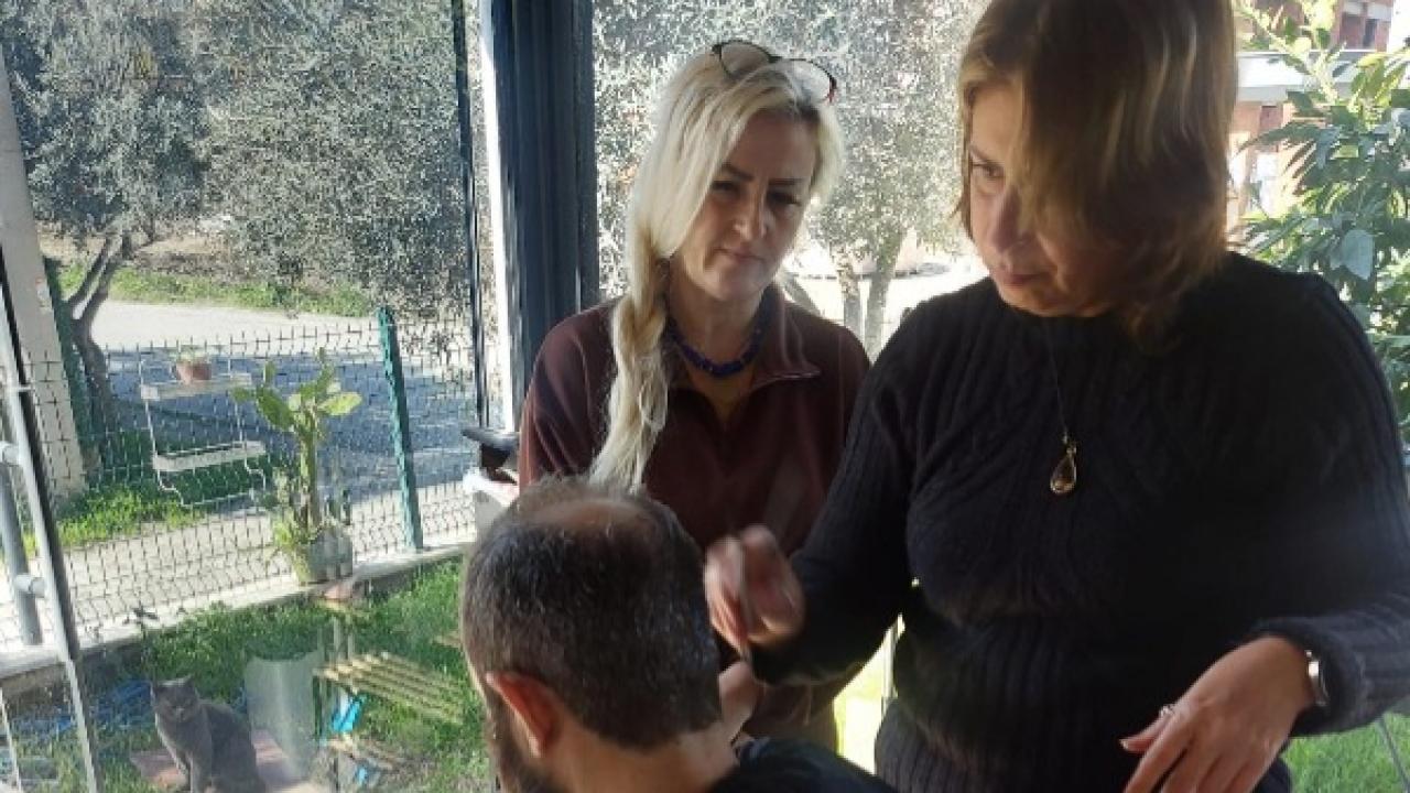 Edremit’te Halk Eğitimi'nden anlamlı dokunuş: Gaziye kuaförlük hizmeti