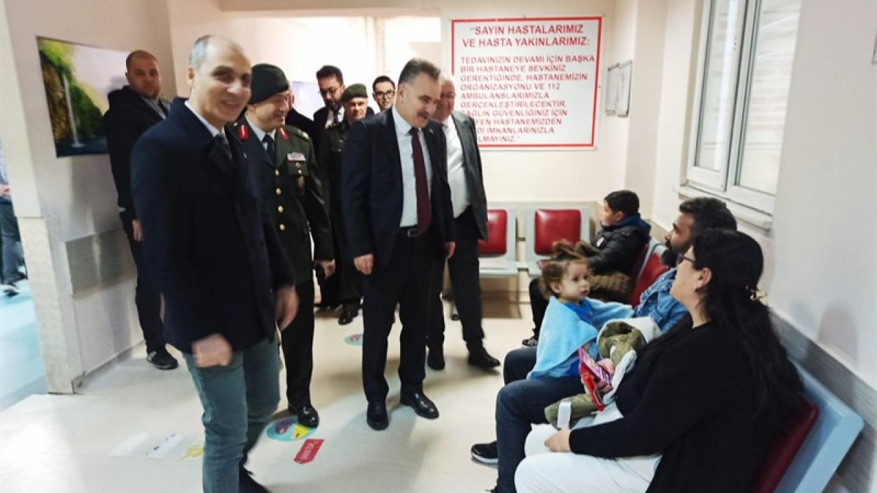 Edremit'te bayramlaşma protokolü buluşturdu