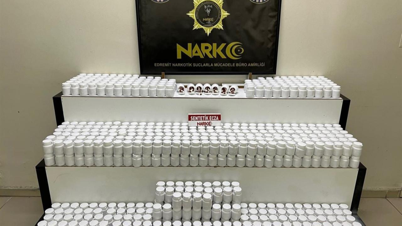 Edremit’te uyuşturucu operasyonu: 42 bin 600 sentetik hap ele geçirildi