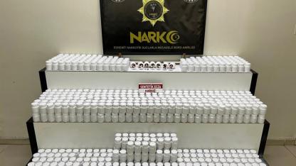 Edremit’te uyuşturucu operasyonu: 42 bin 600 sentetik hap ele geçirildi