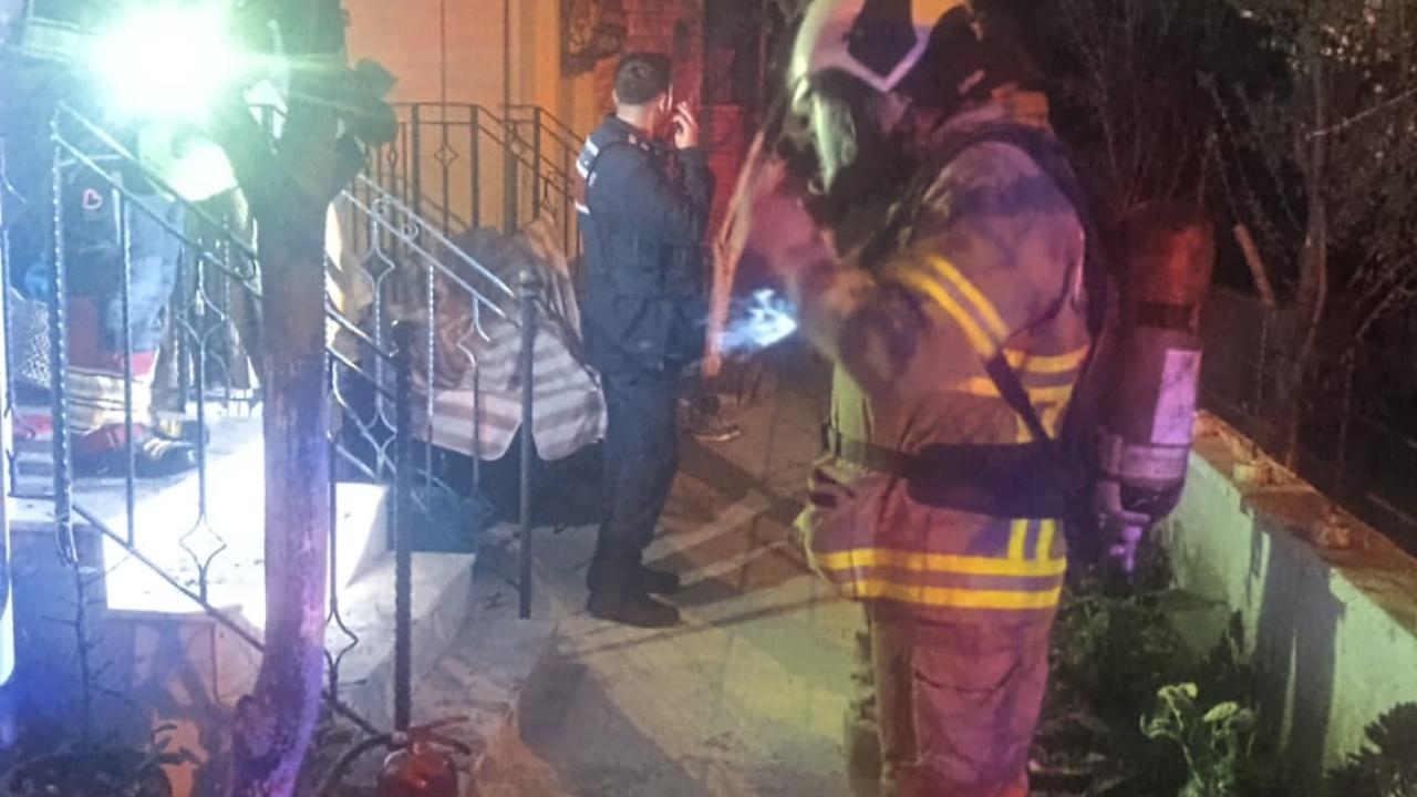 Edremit'te yangında 2 kişi hastaneye kaldırıldı