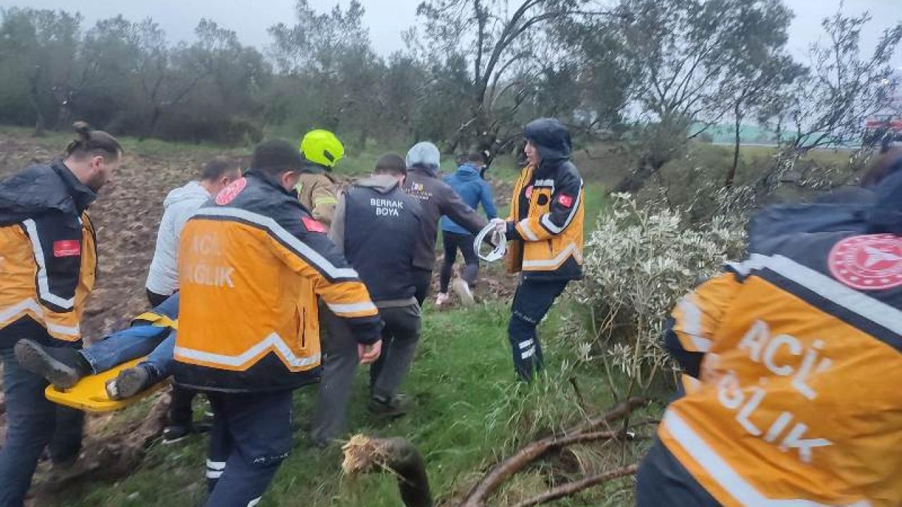 Havran’da otomobil zeytin tarlasına uçtu: 1 yaralı