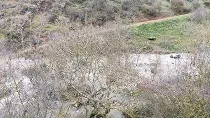 Karesi’de ATV ile Dereyi Geçmek İstediler: Akıntıya Kapılıp Mahsur Kaldılar