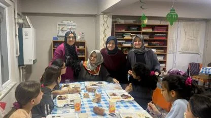 Sevgi Evlerindeki Çocuklara Ramazan’ın Manevi Atmosferi Tanıtılıyor