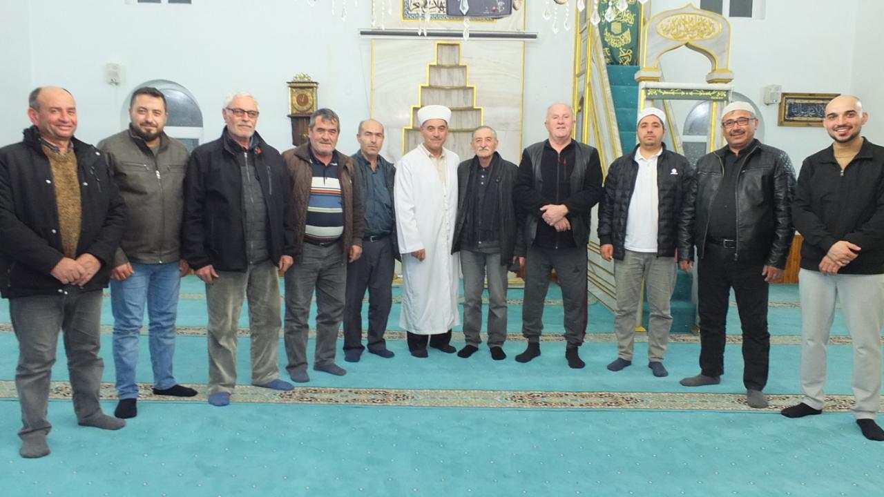 Tesbih namazı için Havran’dan geldiler