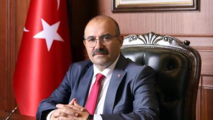 Vali Ustaoğlu'ndan "18 Mart Çanakkale Zaferi ve Şehitleri Anma Günü" mesajı