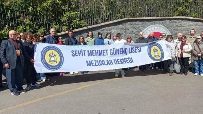 40 Yıl Sonra İstanbul Gezisi İçin Buluştular