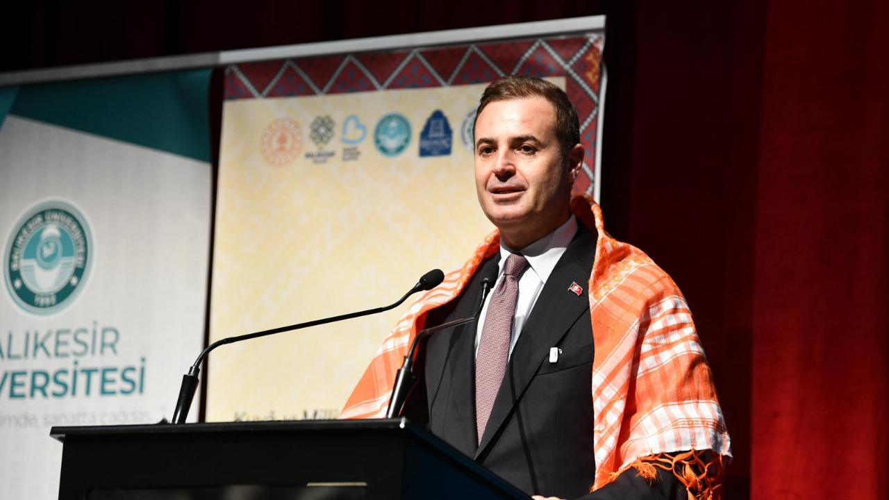 Akın, “Balıkesir, milli birliğin ve beraberliğin tam merkezidir”