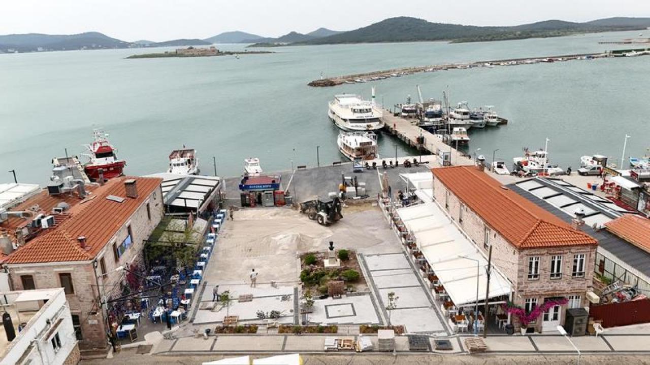 Ayvalık Cunda (Alibey) Adası’nda üstyapı çalışmaları tamamlandı