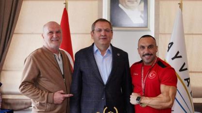 Ayvalıklı şampiyon Avrupa yolcusu