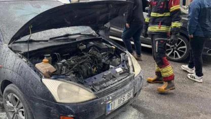 Ayvalık’ta araç yangınına müdahale