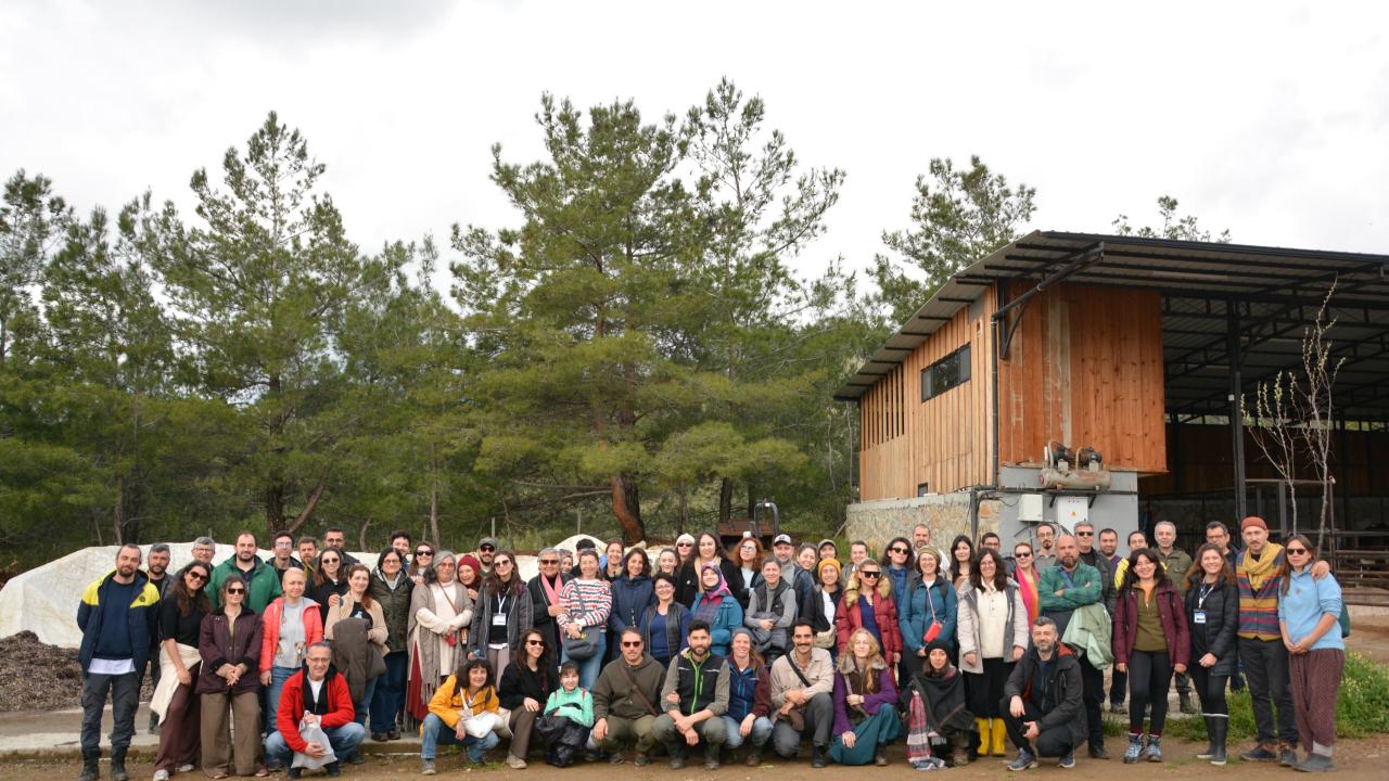 Balıkesir Büyükşehir Belediyesi, kursiyerlerini donanımlı bir eğitimden geçiriyor