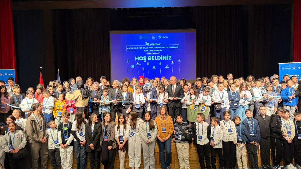 Balıkesir'den TÜBİTAK 2204-B Bursa Bölge Sergisine Damga: 9 Derece ile Zirvede