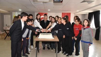 Balıkesir'in Gururu TÜBİTAK Şampiyonları Taçlandı: Başarıya Anlamlı Kutlama