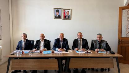 Başkan Ahmet Akın’ın yönetim anlayışı muhtarlarla güçlü bir bağ kuruyor