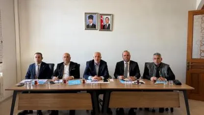 Başkan Ahmet Akın’ın yönetim anlayışı muhtarlarla güçlü bir bağ kuruyor