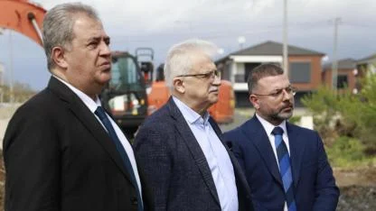 Başkan Deveciler, Altınyol Caddesi’ndeki altyapı çalışmalarını inceledi