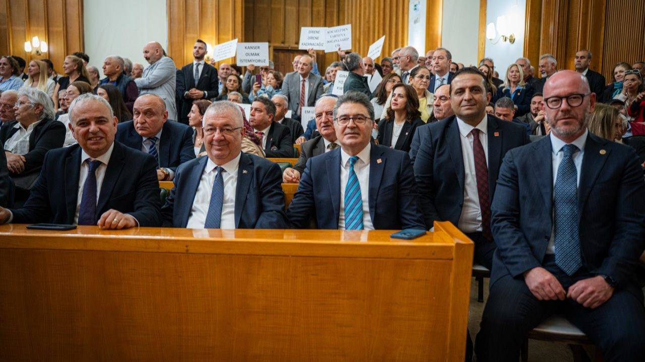 Başkan Ertaş ve Edremit heyeti CHP Lideri Özgür Özel ile buluştu