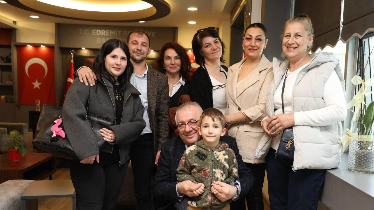 Başkan Mehmet Ertaş Hayvanseverlerle Bir Araya Geldi