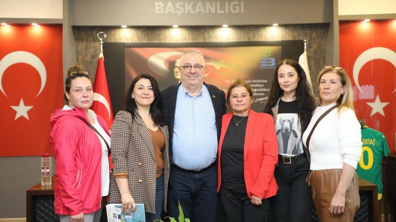 Başkan Mehmet Ertaş Hayvanseverlerle Bir Araya Geldi