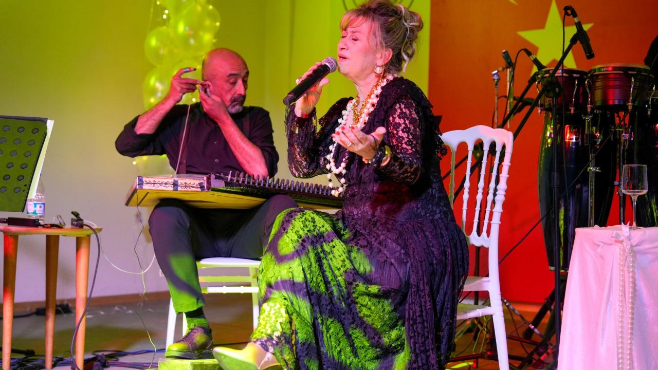 Burhaniye’de Eğitime Destek Konseri ilgi gördü