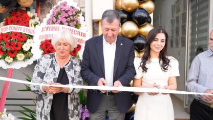 Burhaniye’de Fizik Tedavi Kliniği törenle açıldı