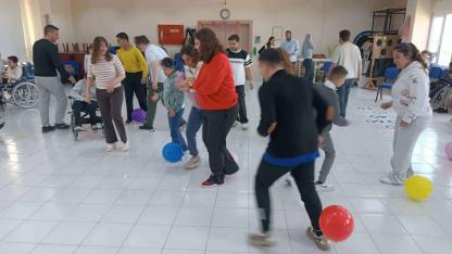 Burhaniye’de Otizmliler için etkinlik düzenlendi
