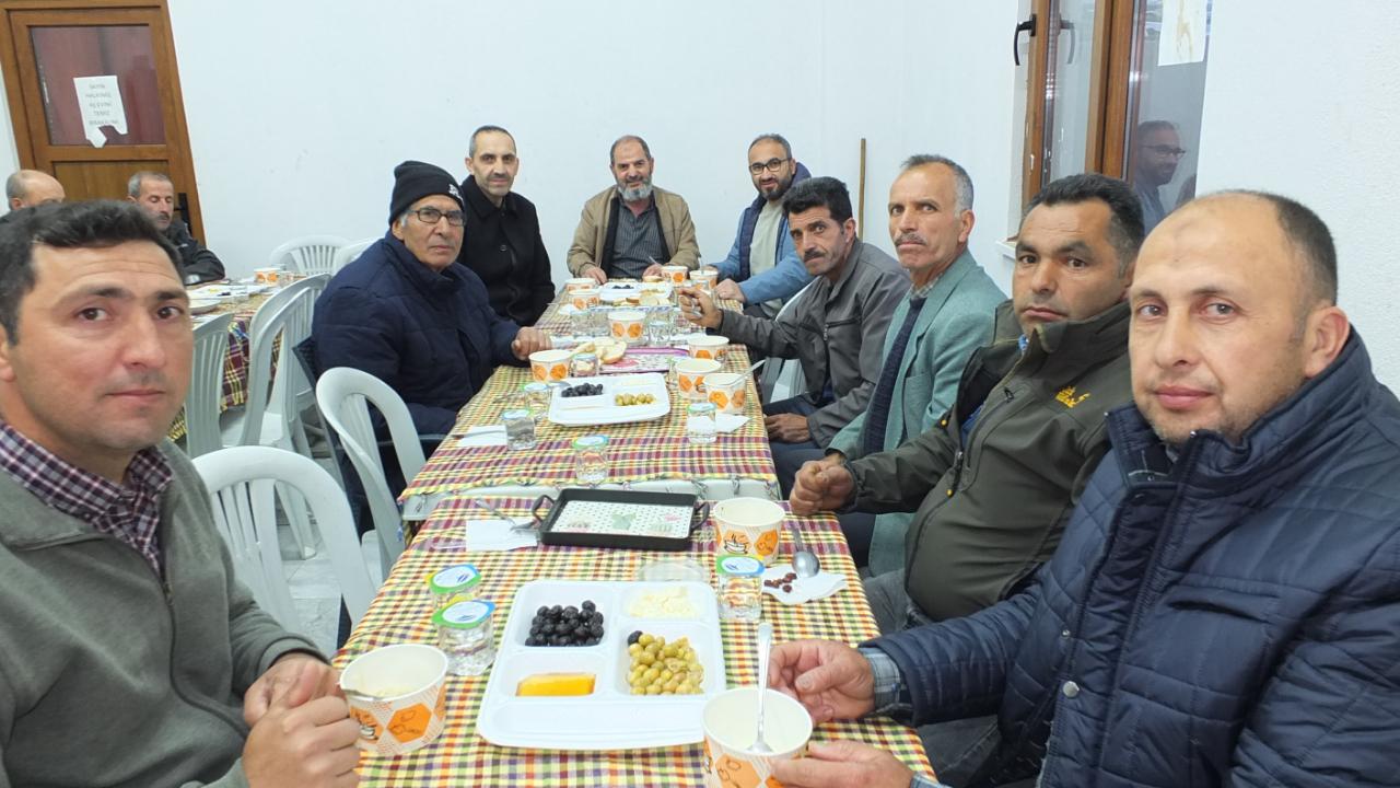 Burhaniye’de Sabah Namazı Buluşması Kuyumcu köyünde yapıldı