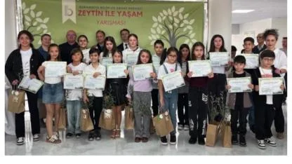 Burhaniye’de “Zeytin ile Yaşam” yarışması ödül töreni ve sergi açılışı gerçekleştirildi