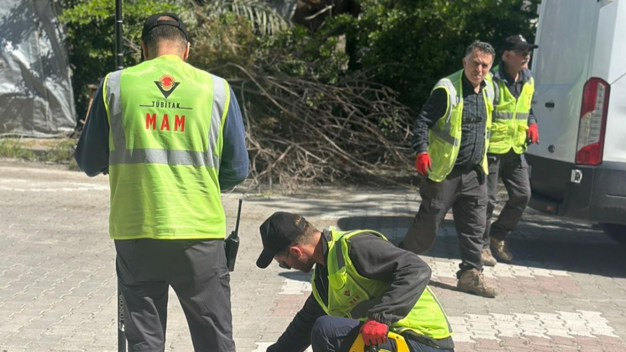 Büyükşehir 20 ilçede deprem dirençli bir kent için sahada