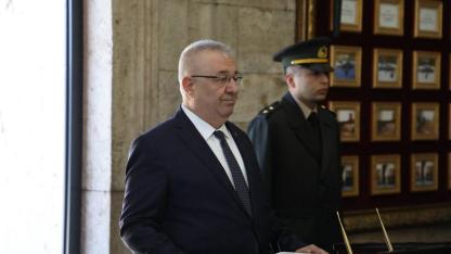 Edremit Belediyesi Ata’nın huzuruna çıktı