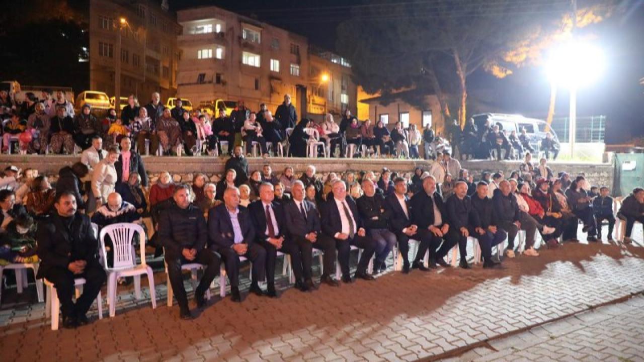 Edremit'te Roman Gecesi.. Müzik, Dans, Coşku Bir Arada..