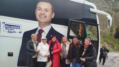 Mücevher Evlatlarımıza Başkan Ahmet Akın'dan Bayram Armağanı