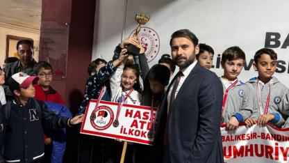 Zeka Dolu Hamlelerle 23 Nisan Coşkusu : Bandırma’da Satranç Heyecanı