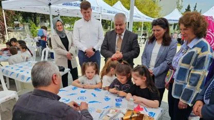 Sanat Minik Ellerle Buluştu: