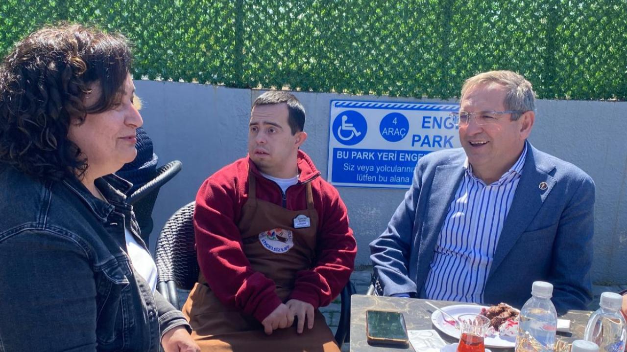 Sevgiyle atılan her adım, paylaşıldıkça çoğalan en değerli mutluluklara dönüşüyor