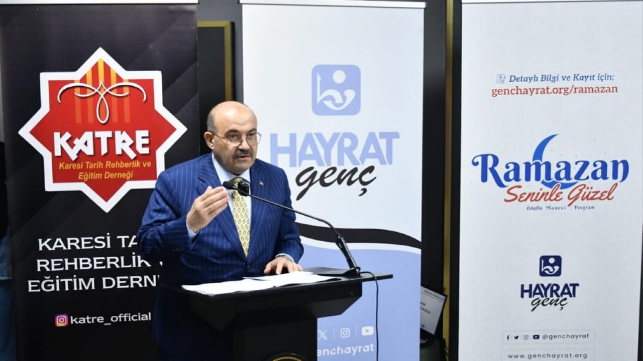 Vali Ustaoğlu, Başarılı Öğrencilerle Bir Araya Geldi