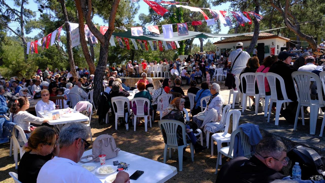 Ayvalık’ta Hıdırellez Coşkusu Yaşandı