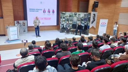Bandırma’da “Berber Dükkanı Sohbetleri”ne yoğun ilgi