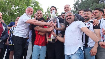 Burhaniye’de şampiyonluk coşkusu yaşandı