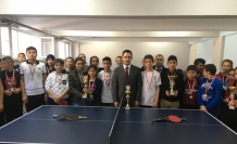 Balya’da masa tenisi turnuvası düzenlendi