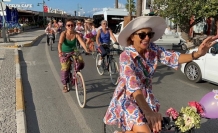 Süslü Kadınlar Bisiklet Turu Ayvalık’ta Yapıldı