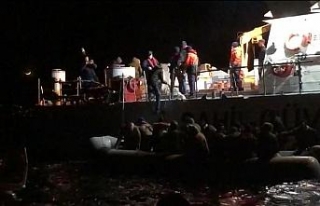 İzmir’de 30 kaçak göçmen yakalandı