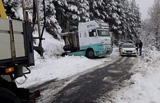 İzmir’de kar alarmı: Ödemiş’te ekipler yoğun...