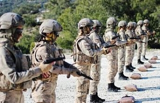 (Özel) İşte Türkiye’nin ilk kadın Jandarma...