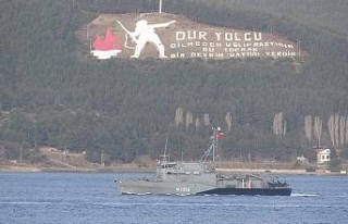 Rumen ve Alman savaş gemileri Çanakkale Boğazı’ndan...