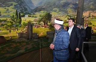 İskeçe Müftüsü Ahmet Mete’den Fetih Müzesi’ne...