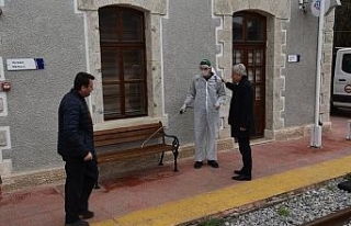 Susurluk’ da belediye dezenfekte çalışmalarını...