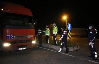Balıkesir-İzmir sınırında geçişler sınırlandırıldı